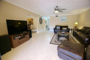 131 Palm Ave, Jupiter, FL 33477, Sold 09/07/16