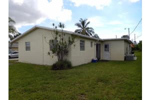 2712 Peer Ln, Delray Beach, FL 33445, Sold 08/12/16