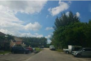 300 Nottingham Cir, Greenacres, FL 33463, Sold 10/04/16