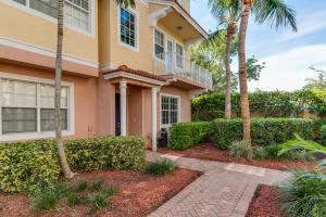 146 Harbors Way, Boynton Beach, FL 33435, Sold 12/02/16