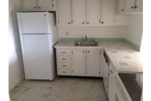 470 Executive Center Dr #5k, West Palm Beach, FL 33401, Sold 08/09/16