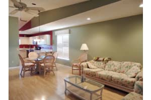 8419 SE Croft Cir, Hobe Sound, FL 33455, Sold 03/24/17