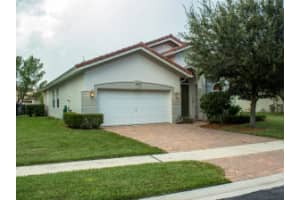 9139 Citrus Isle Ln, Lake Worth, FL 33467, Sold 10/03/16