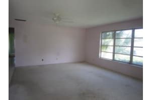 7288 E Oakridge Cir, Lantana, FL 33462, Sold 09/23/16