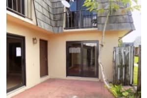 2352 Waterside Dr, Lake Worth, FL 33461, Sold 12/30/16