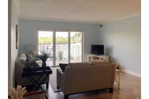 6520 N Ocean Blvd, Ocean Ridge, FL 33435, Sold 07/29/16
