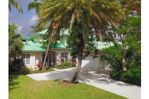 8223 SE Sanctuary Dr, Hobe Sound, FL 33455, Sold 03/23/17