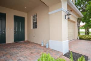 251 SW Walking Path, Stuart, FL 34997, Sold 11/28/16