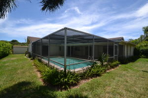 9 NW 24th St, Delray Beach, FL 33444, Sold 10/31/16