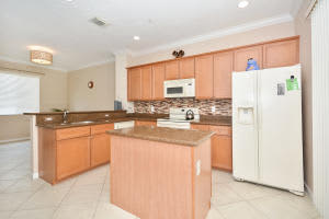 2853 S Oasis Dr, Boynton Beach, FL 33426, Sold 09/26/16