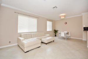 2853 S Oasis Dr, Boynton Beach, FL 33426, Sold 09/26/16