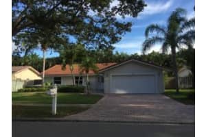 8816 Escondido Way E, Boca Raton, FL 33433, Sold 11/10/16