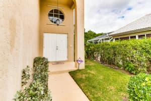 8657 Windy Cir, Boynton Beach, FL 33472, Sold 09/23/16