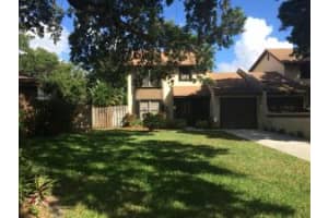 1067 Raintree Ln, Palm Beach Gardens, FL 33410, Sold 08/31/16