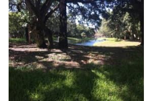 1067 Raintree Ln, Palm Beach Gardens, FL 33410, Sold 08/31/16
