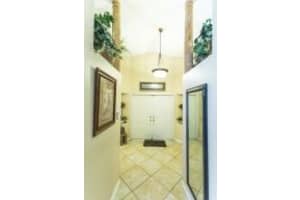 7680 Forest Green Ln, Boynton Beach, FL 33436, Sold 01/20/17