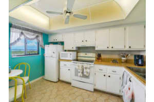 10102 S Ocean Dr, Jensen Beach, FL 34957, Sold 08/31/16