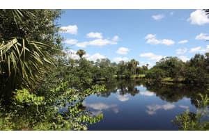 595 SW Glen Crest Way, Stuart, FL 34997, Sold 08/30/16