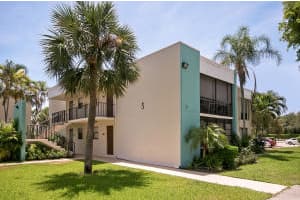 2395 Jaeger Dr #3b, Delray Beach, FL 33444, Sold 09/07/16