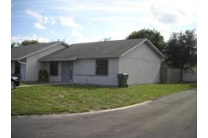 3828 Parkside Cir, Palm Springs, FL 33461, Sold 10/28/16