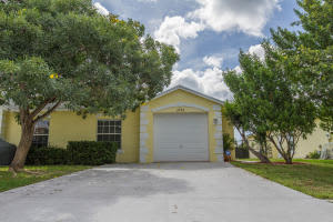 3743 Nyack Ln, Lake Worth, FL 33463, Sold 08/26/16