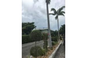 809 W Oakland Park Blvd APT J10, Wilton Manors, FL 33311, Sold 09/26/16