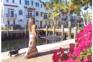 828 Virginia Gardens Dr, Boynton Beach, FL 33435, Sold 03/10/17