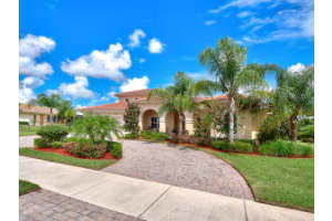 7423 SE Belle Maison Dr, Stuart, FL 34997, Sold 08/31/16