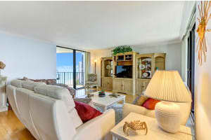 5420 N Ocean Dr, West Palm Beach, FL 33404, Sold 08/31/16