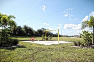 5921 Ridge Lake Cir, Vero Beach, FL 32967, Sold 09/16/16