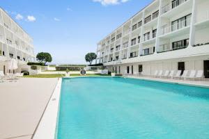 2275 S Ocean Blvd #206n, Palm Beach, FL 33480, Sold 08/05/16