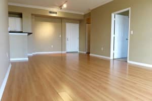 651 Okeechobee Blvd, West Palm Beach, FL 33401, Sold 04/28/17