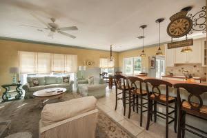MLS# R10255507, Vero Beach, Florida 32963