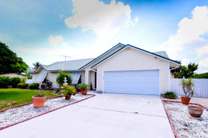 919 Jackson Way, Fort Pierce, FL 34949, Sold 11/03/16