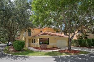 11231 Lakeview Dr, Coral Springs, FL 33071, Sold 09/09/16