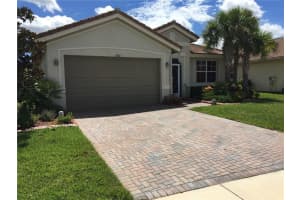3212 Astor Ave, Vero Beach, FL 32966, Sold 05/16/17
