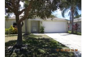 1027 S 13th Square, Vero Beach, FL 32960, Sold 09/16/16