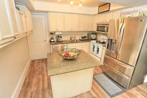 617 SW 1st Ct, Boynton Beach, FL 33435, Sold 03/10/17