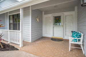 10581 SE Jupiter Narrows Dr, Hobe Sound, FL 33455, Sold 09/27/16