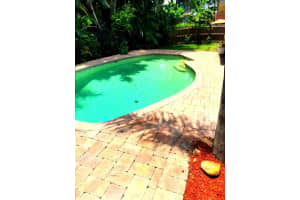 7220 NW 4th Ave, Boca Raton, FL 33487, Sold 12/19/16