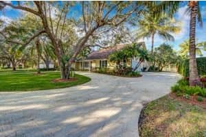 18540 SE Lakeside Dr, Tequesta, FL 33469, Sold 10/18/16
