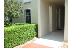 309 Circle Dr S, Boynton Beach, FL 33435, Sold 09/21/16