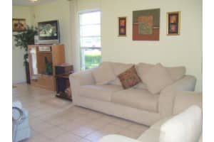 309 Circle Dr S, Boynton Beach, FL 33435, Sold 09/21/16
