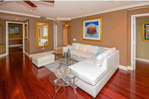 309 E Ocean Ave, Lantana, FL 33462, Sold 05/01/17