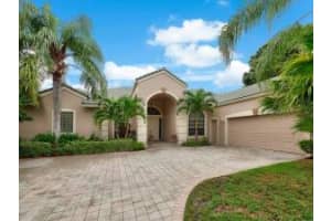 2641 Tecumseh Dr, West Palm Beach, FL 33409, Sold 12/05/16