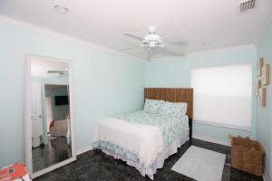 6201 S Mirror Lake Dr, Sebastian, FL 32958, Sold 11/30/16