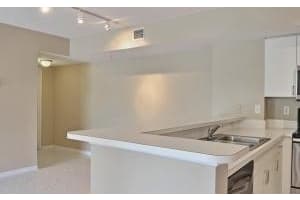 MLS# R10257604, Vero Beach, Florida 32967