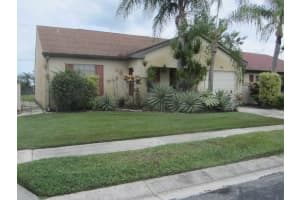 2388 SE Breckenridge Cir, Port St. Lucie, FL 34952, Sold 09/12/16