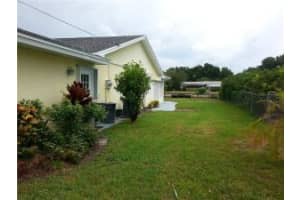 424 21st Pl SE, Vero Beach, FL 32962, Sold 01/19/17