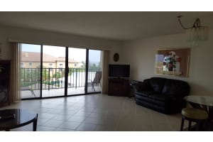 801 S Ocean Dr, Fort Pierce, FL 34949, Sold 10/18/16